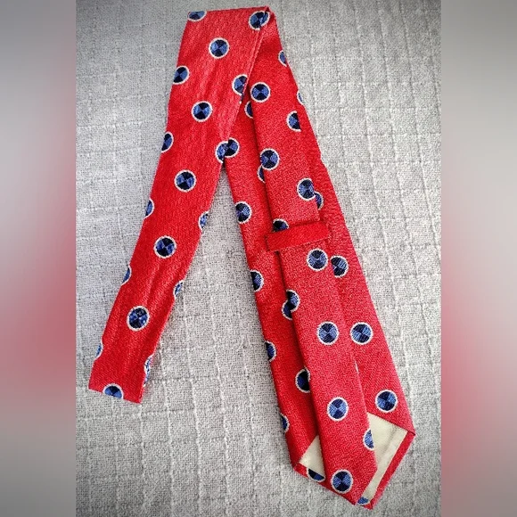 Like New Vintage 90's Bullock & Jones San Fran. Red Necktie Perfect Condition - Picture 4 of 6